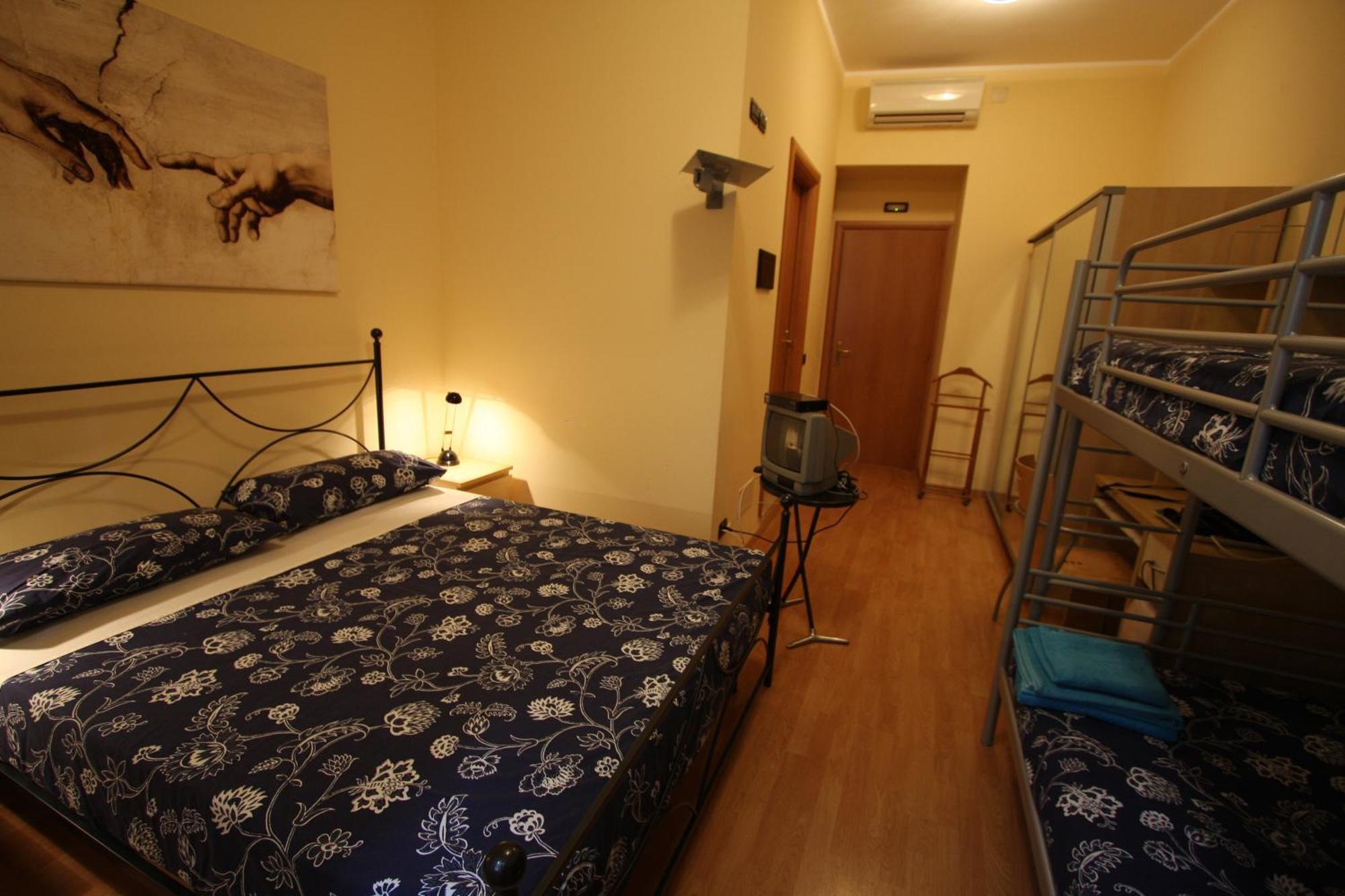 Bed And Breakfast Centrostorico ซาร์นีโก ภายนอก รูปภาพ