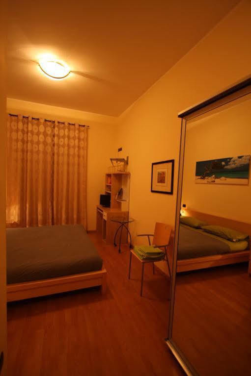 Bed And Breakfast Centrostorico ซาร์นีโก ภายนอก รูปภาพ