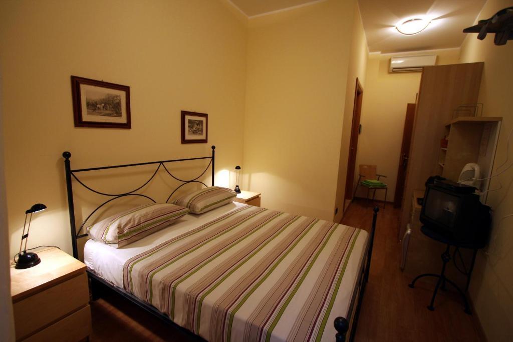 Bed And Breakfast Centrostorico ซาร์นีโก ภายนอก รูปภาพ
